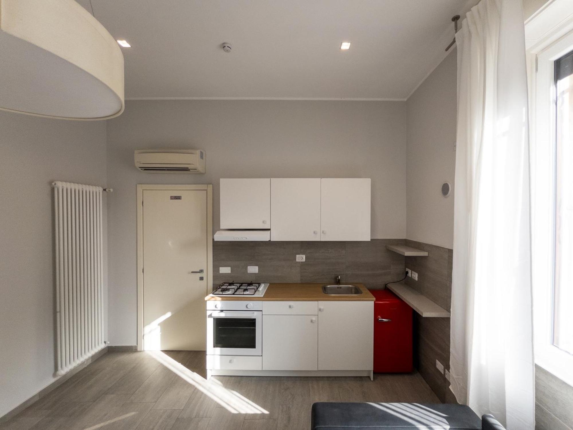 Rrrapido Holy Suites And Rooms - Via Sardegna Μιλάνο Εξωτερικό φωτογραφία