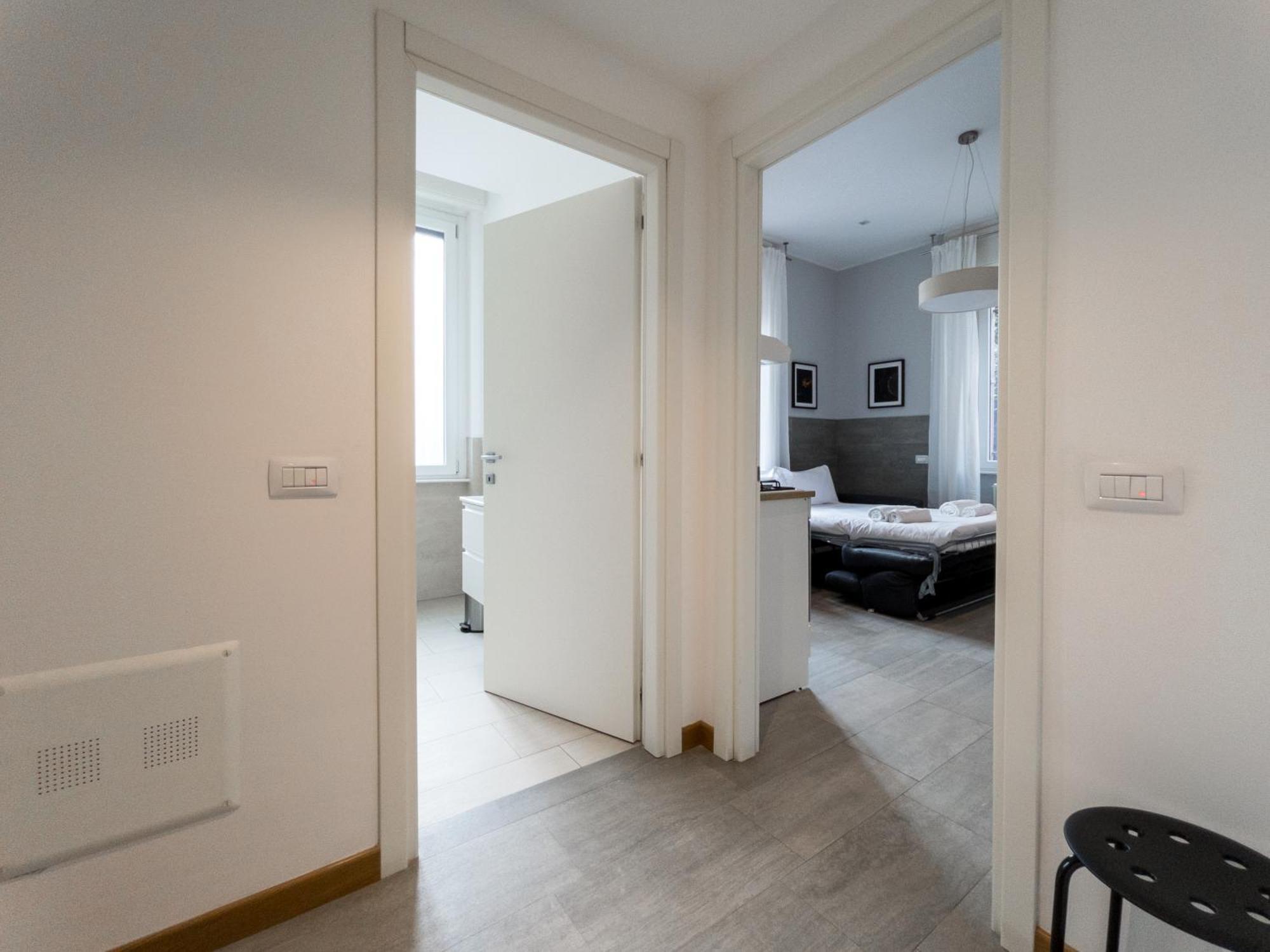 Rrrapido Holy Suites And Rooms - Via Sardegna Μιλάνο Εξωτερικό φωτογραφία