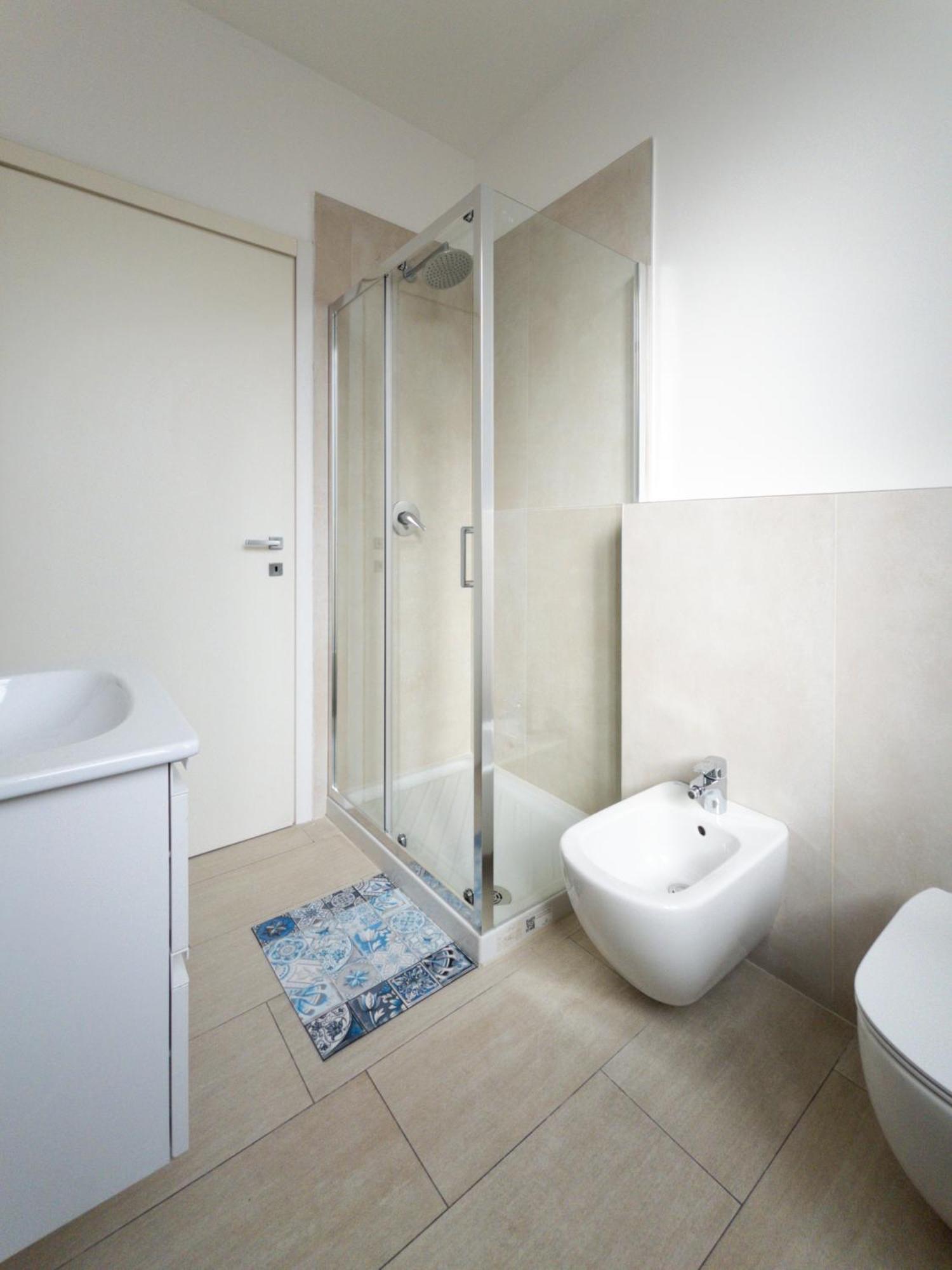 Rrrapido Holy Suites And Rooms - Via Sardegna Μιλάνο Εξωτερικό φωτογραφία